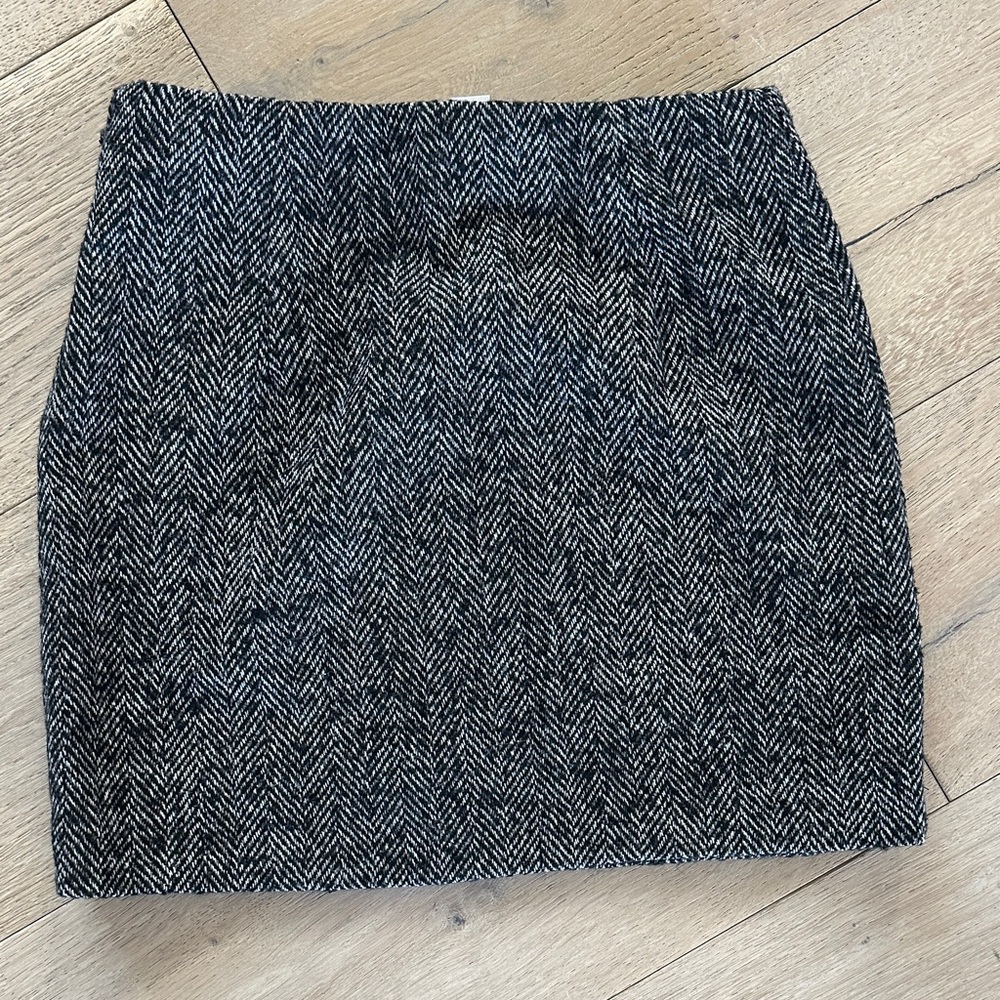 H&M Black and White Mini Skirt - Picture 3 of 3